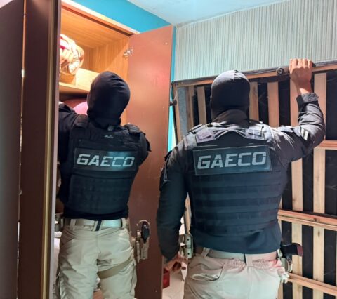 Megaoperação desarticula esquema interestadual de tráfico de armas e drogas