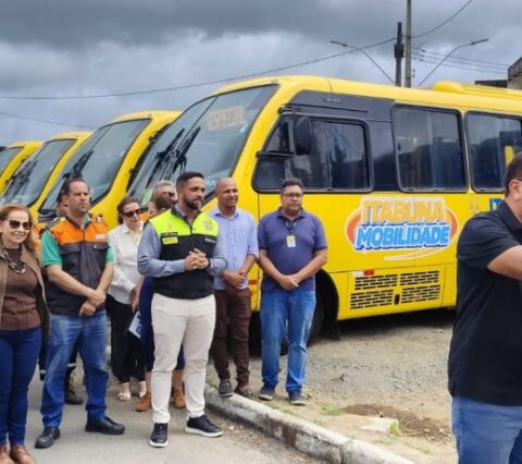 Prefeitura de Itabuna incorpora quatro novos micro-ônibus à frota do sistema de transporte público