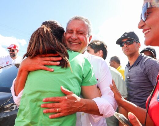 Rui Costa celebra confiança do povo no Time de Lula em agendas pelo interior do estado neste domingo