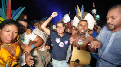 “Vou fazer do Hospital Regional de Porto Seguro um exemplo para o Brasil”, afirma ACM Neto em mega comício na Costa do Descobrimento