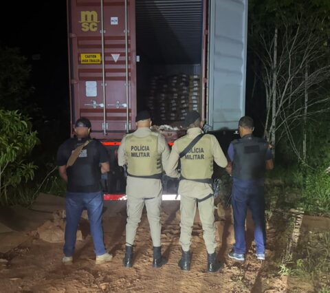 Ação conjunta recupera em Ibirapitanga carga de cacau em pó avaliada em R$ 500 mil