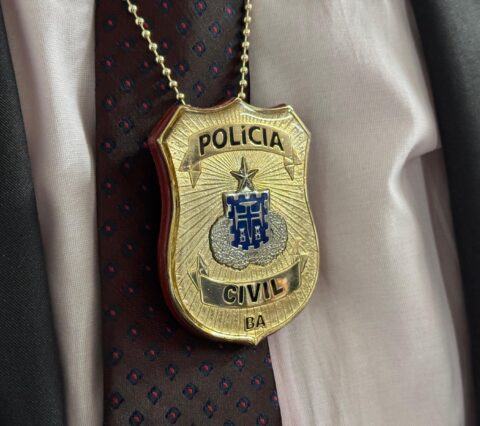 Celular furtado de veículo é recuperado pela Polícia Civil em Itabuna