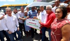 Fiz campanha, mas trabalhei muito”, diz Jerônimo ao retomar entregas e mirar agenda nos 417 municípios da Bahia de forma inédita para um único mandato