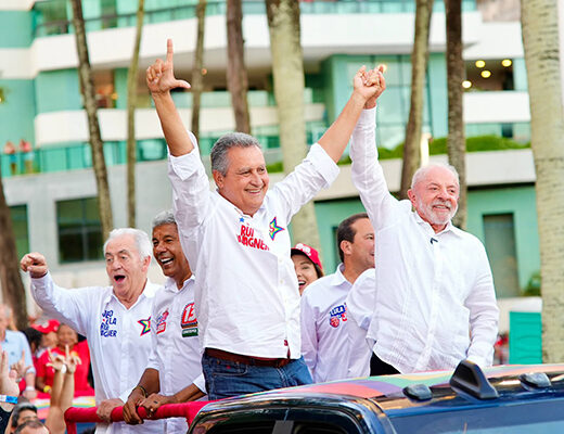 Governador reeleito do Ceará cita Rui Costa entre possíveis sucessores de Lula na liderança do PT