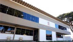 Valderico Junior antecipa salário e reforça compromisso com os servidores de Ilhéus
