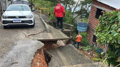 Prefeitura de Ilhéus interdita trecho da Segunda Travessa do Alto do Nerival após desabamento