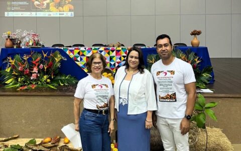 Prefeitura de Itabuna apresenta políticas para a infância e destaca a construção do Plano Municipal de Alfabetização em evento acadêmico na UESC