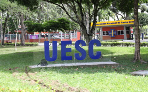 Uesc adota medidas para regularizar pagamento de funcionários terceirizados