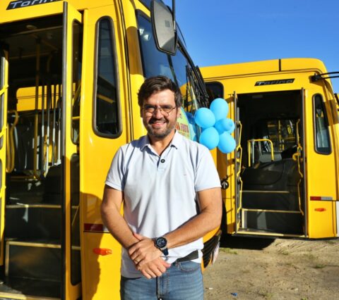 Valderico Junior conduz transição no transporte e garante continuidade do serviço em Ilhéus